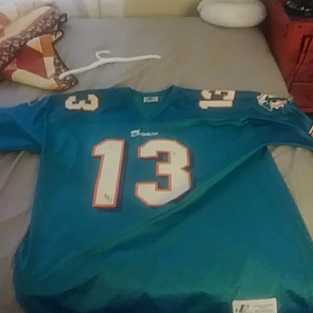 Selling a Dan Marino jersey used